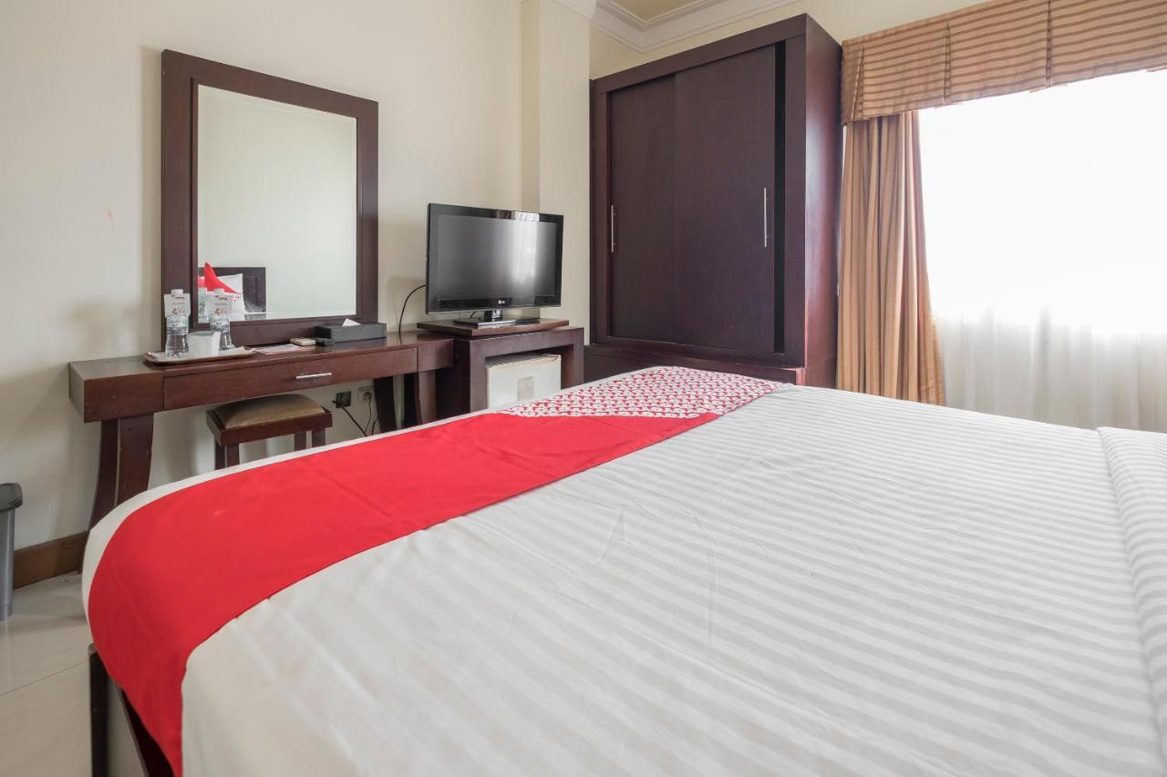 Oyo 1114 Hotel Denpasar Makasar Zewnętrze zdjęcie