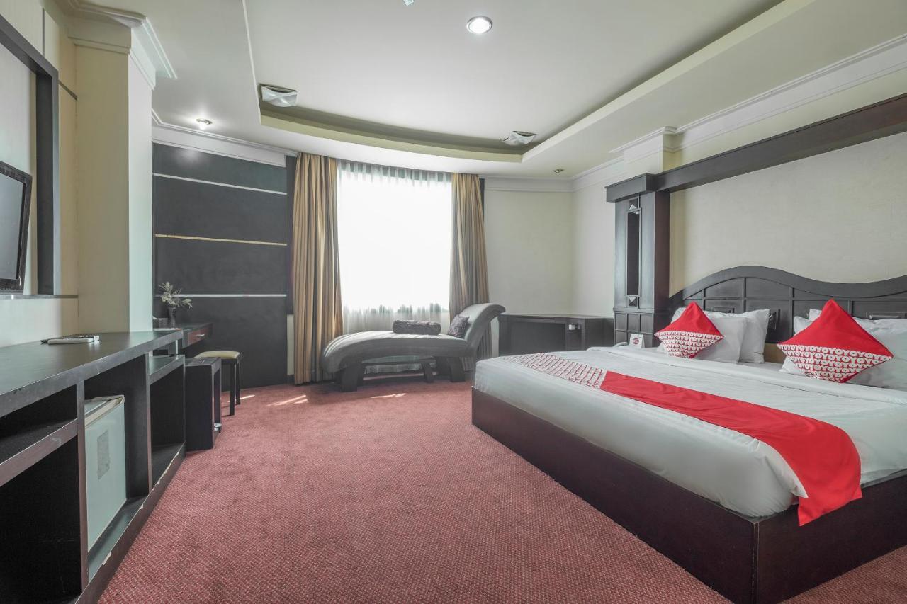 Oyo 1114 Hotel Denpasar Makasar Zewnętrze zdjęcie
