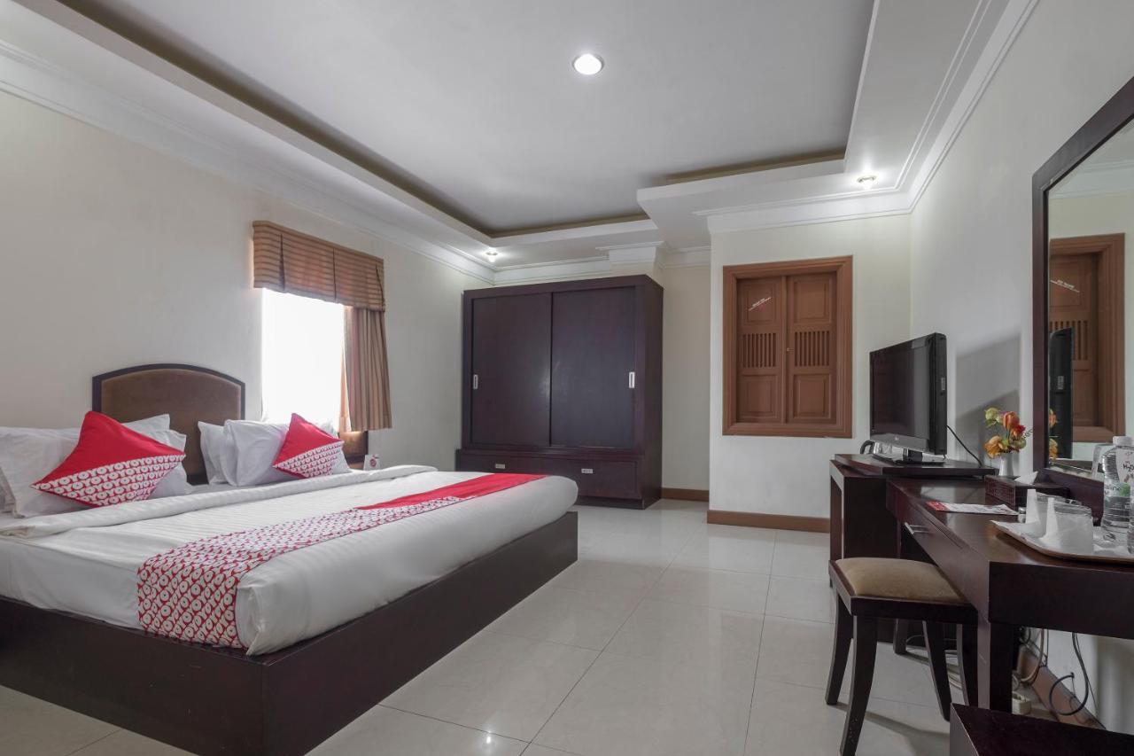Oyo 1114 Hotel Denpasar Makasar Zewnętrze zdjęcie