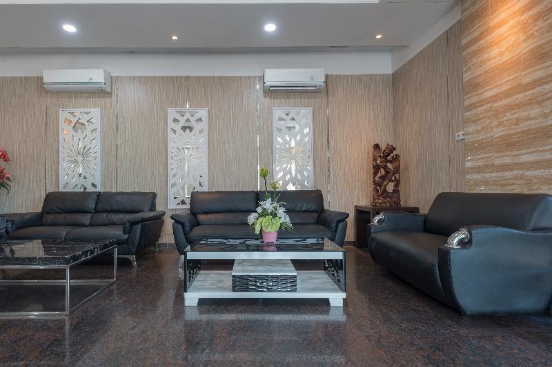 Oyo 1114 Hotel Denpasar Makasar Zewnętrze zdjęcie